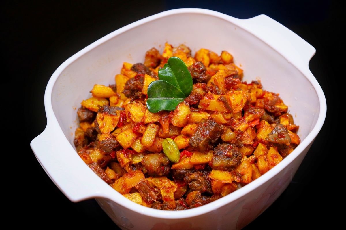 Tips Membuat Sambal Goreng Krecek Empuk Rumahan: Gurih Manis Seimbang, Krecek Kenyal, dan Bumbu Meresap Sempurna